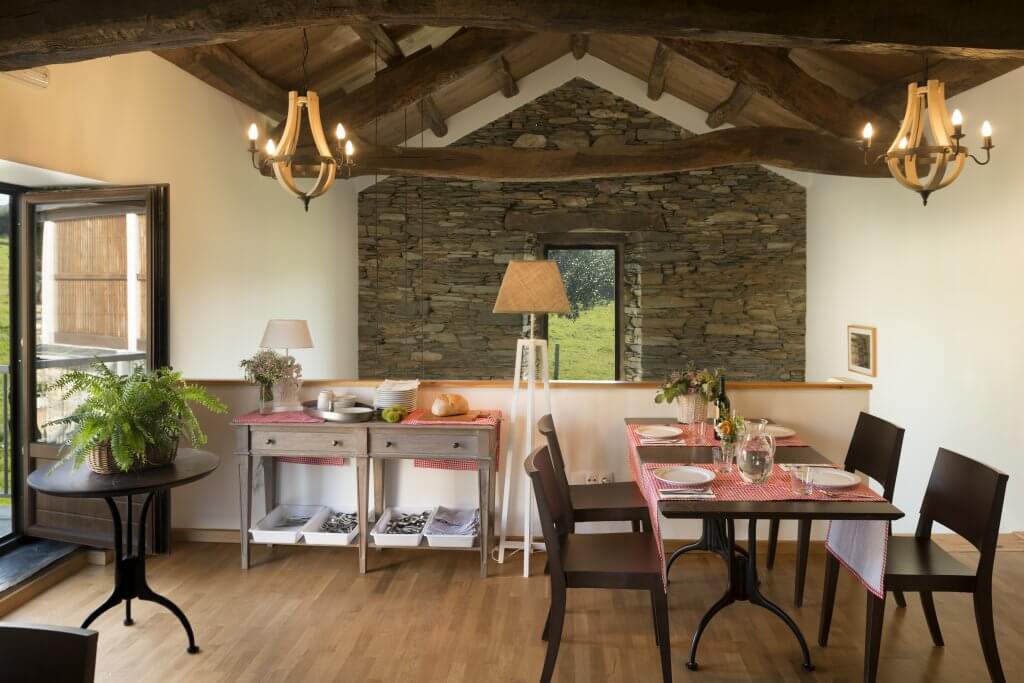 Aldea Etnográfica de Carelle - Comedor 1