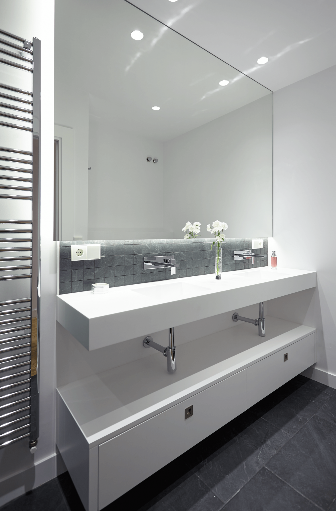Piso Ecuador baño